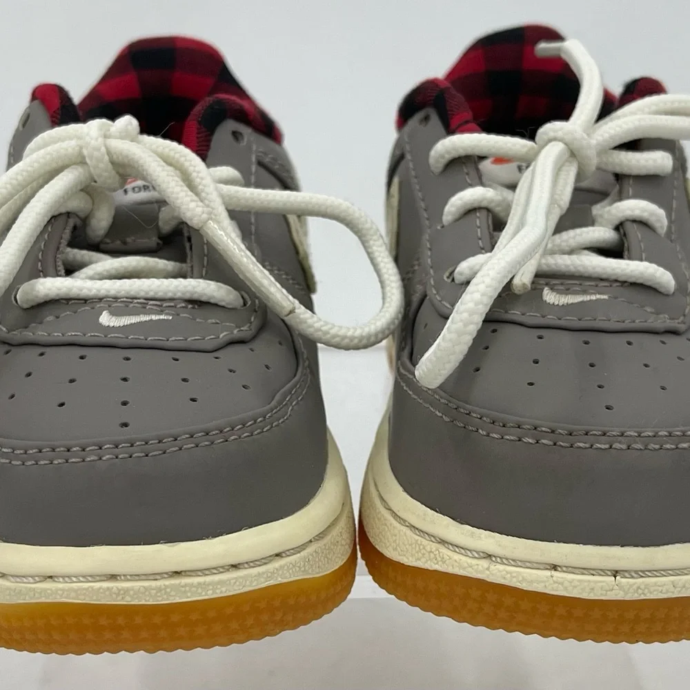 Nike Force 1 Gray Leather w/ Red Buffalo Plaid 874379-200 Toddler Size 6C * READ